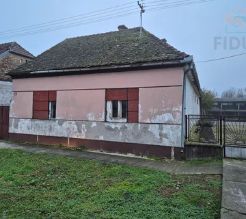 Kuća za adaptaciju - Dalj - cover