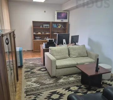Najam stana/poslovnog prostora - 200 m2, Centar grada Osijeka