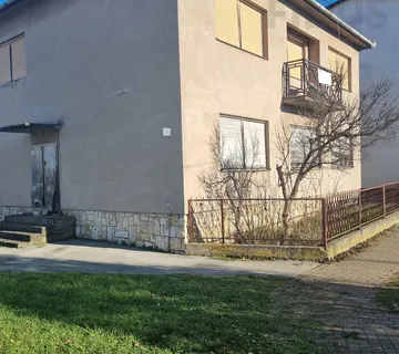 Obiteljska kuća u Belom Manastiru na atraktivnoj lokaciji - cover