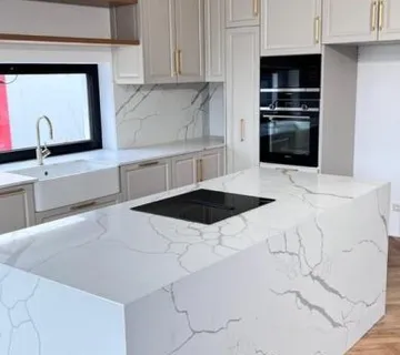 Luksuzna rustikalna kuhinja marves - cover