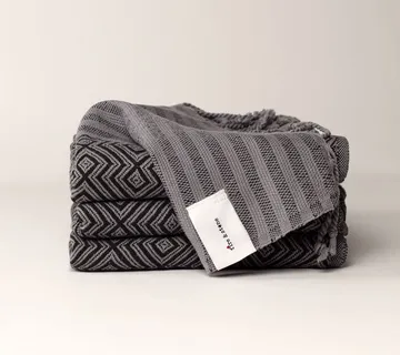 Peshtemal Adamantem, Onix - cover