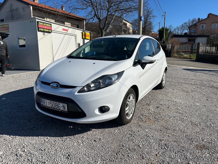 ford-fiesta-1.4-16v-slika-213582477