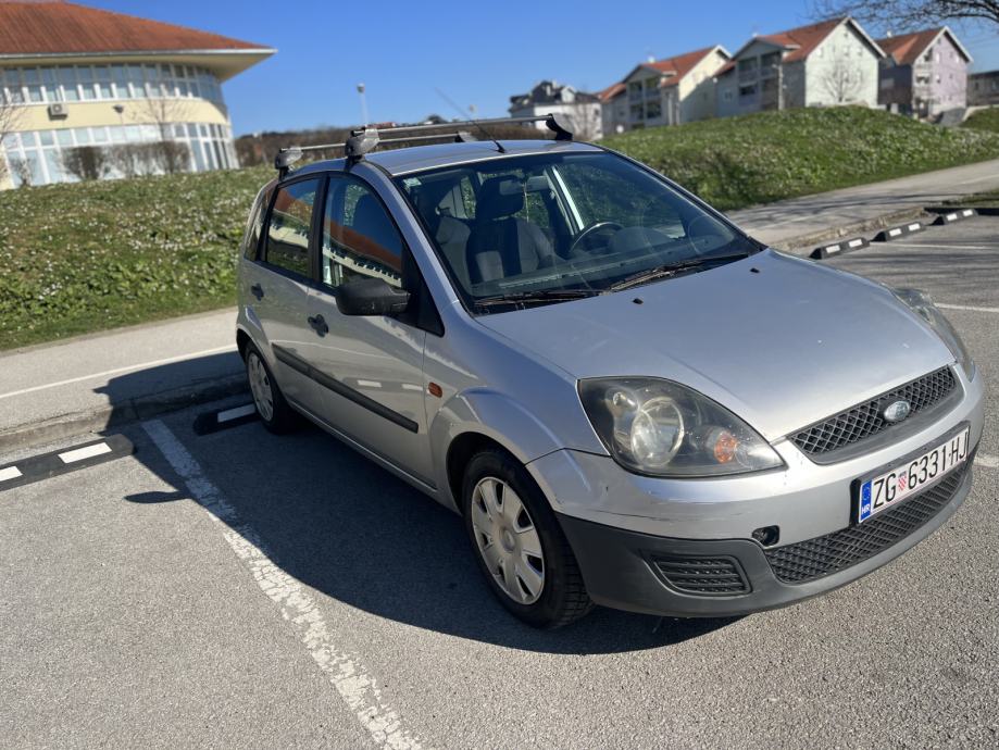 ford-fiesta-1.4-tdci-50-kw-2008-god-nije-reg-moze-kreditne-kartice-slika-214419511