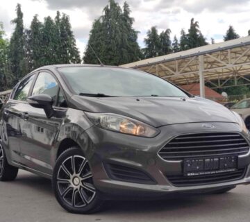 Ford Fiesta 1,5 TDCi SERVISNA KNJIGA PUTNI KOMPJUTER KOŽNI VOLAN - cover