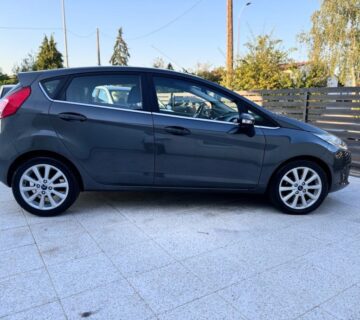 Ford Fiesta 1,5 TDCi ** TITANIUM** - cover