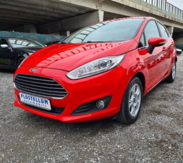 Ford Fiesta 1,6 tdci 70 kw TITANIUM - cover