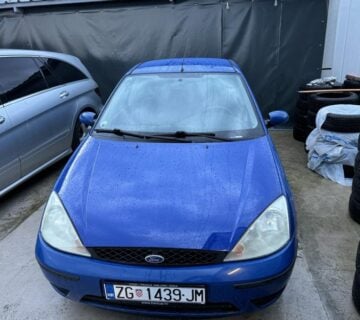 Ford Focus 1,4 2002 GOD REG 11/2024 Na ime kupca prodajem - cover