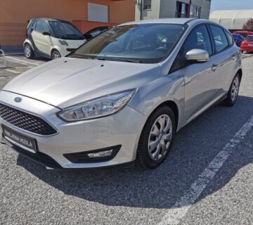 Ford Focus 1,5 TDCi **KLIMA** *100.000-km-SERVISNA **KREDIT-KARTICE** - cover