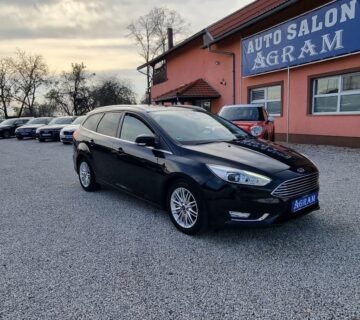 Ford Focus 1,5 TDCi*TITANIUM*NAVIGACIJA*XENON*LED*START STOP*R.KAMERA* - cover