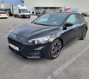 Ford Focus 1,5 TDCI St-line Automatik Servisna Garancija - cover