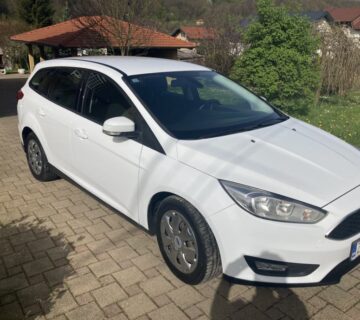 Ford Focus 1,5 TDCi BUSENISS***Reg.godinu dana - cover