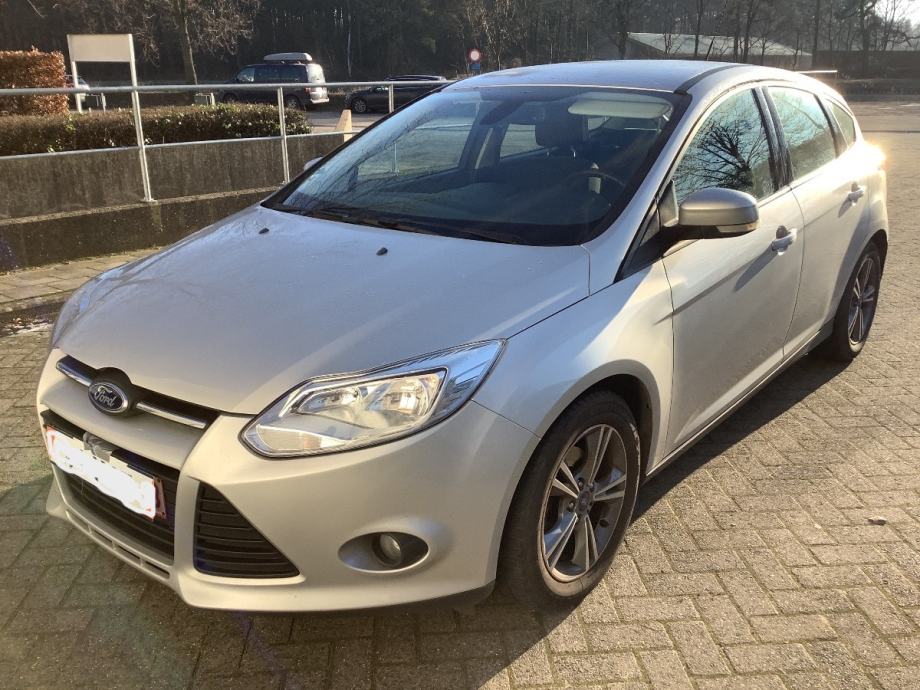 ford-focus-1-6-tdci-trend-alu-klima-parkirni-senzori-slika-211613796