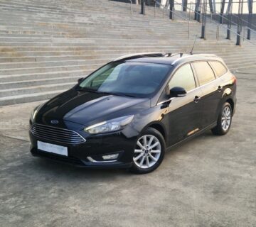 Ford Focus Titanium 1,6 tdci 115 ks  JAMSTVO 12.MJ  VELIKI I MALI SERVIS - cover