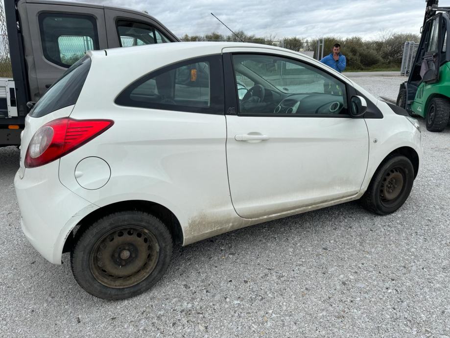 ford-ka-1-2-2012g-karambol-prodajem-slika-217287311