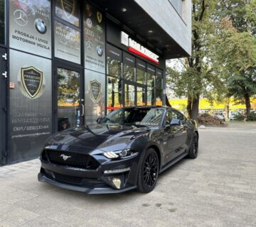 Ford Mustang 5,0 V8 GT *AUTO*BREMBO*100KM*PREMIUM PAKET*KAM*GT*NAVI* - cover