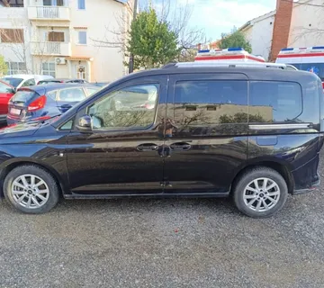 Ford Tourneo Connect 2.0 D - Zadar