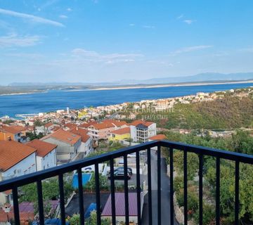 CRIKVENICA-APARTMANSKA KUĆA SA 4 STANA - cover