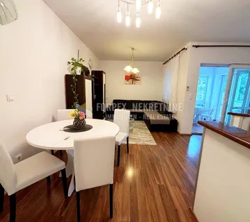 NOVI VINODOLSKI-STAN 64 m2 U BLIZINI MORA I CENTRA GRADA - cover