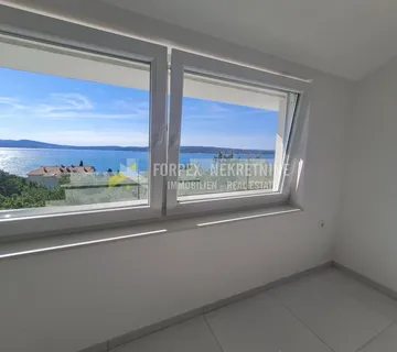 CRIKVENICA- STAN 58 m2 SA OTVORENIM POGLEDOM NA MORE