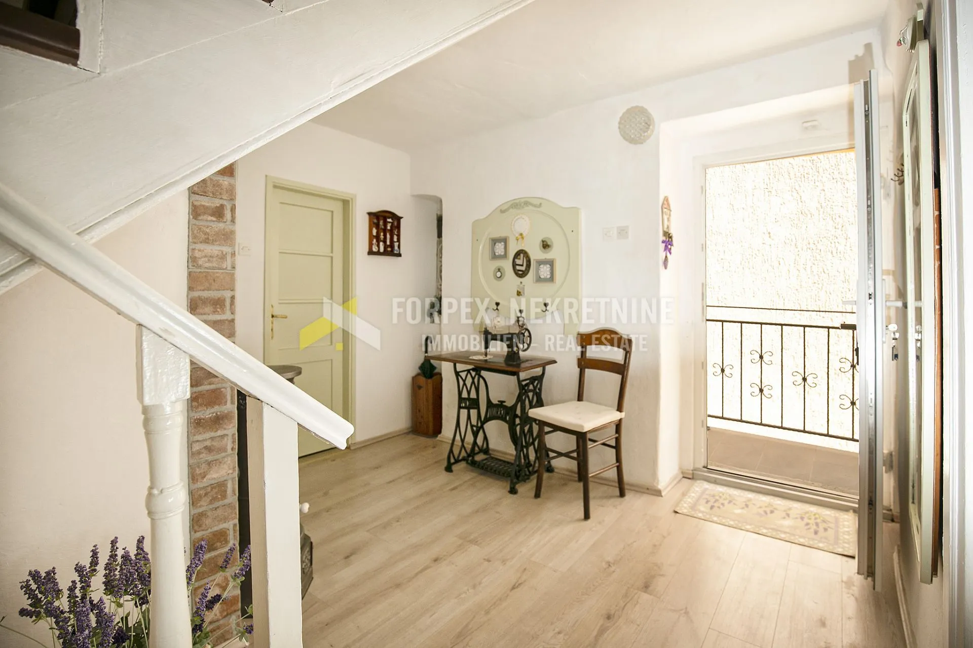 NOVI VINODOLSKI- KUĆA 160 m2 U CENTRU GRADA - cover