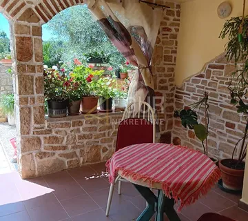 Istra, Poreč - okolica, kamena kuća 105m2 - cover