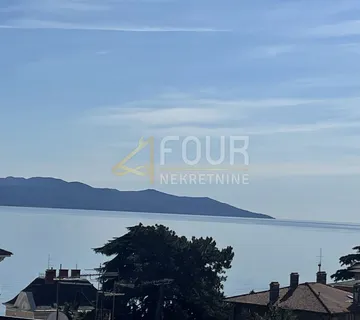 Najam, Lovran, 120m2, 3s+db, 2 balkona i terasa, pogled na more