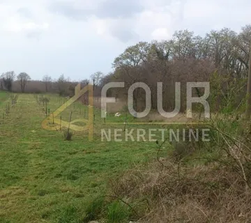Istra, Svetvinčenat, Juršići, poljoprivredno zemljište 2.119m2 - Juršići, Svetvinčenat
