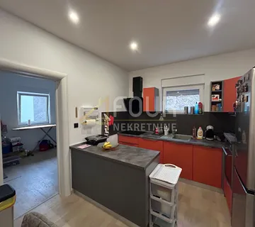 Crikvenica, 75.31m2, 3s+db, lođa