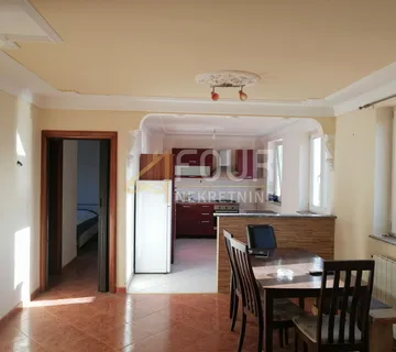 Kostrena, dvoetažni 4s+db, 125.48m2, pogled na more - Rožmanići, Kostrena