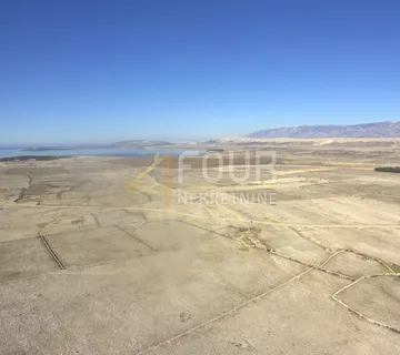 Otok Pag, Povljana, poljoprivredno zemljište 59.596m2