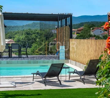 Kastav, izvrsna novogradnja s bazenom, 282m2, garaža