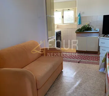 Čavle, samostojeća kuća s garažom i 4.834m2 zemljišta