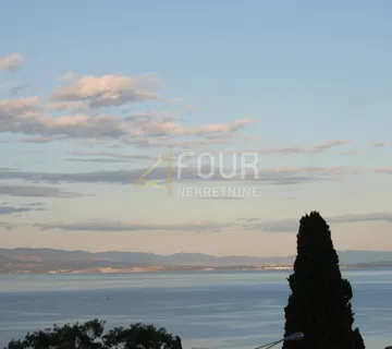 Opatija, 2s+db, 90m2, balkon, pogled na more