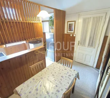 Opatija - centar, 72.74m2, 3skl, balkon - cover
