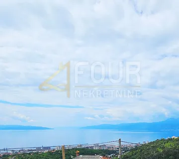 Rijeka, Pulac, samostojeća kuća s 3 stana i 3 garaže, bazen, panoramski pogled - cover
