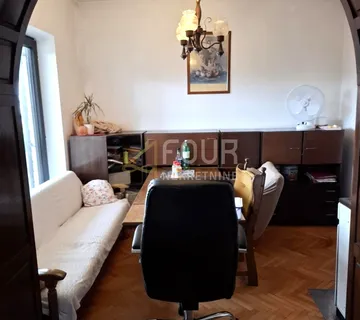 Rijeka, Pehlin, 3s+db, 120m2, balkon, okućnica