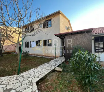 Istra, Fažana, kuća + 2 poslovna prostora + apartman - cover