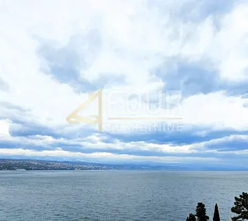 Opatija, 110m2, etaža u vili, 2s+db, terasa, blizina mora! - cover