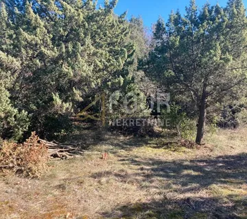 Istra, Marčana - okolica, poljoprivredno zemljište 628m2
