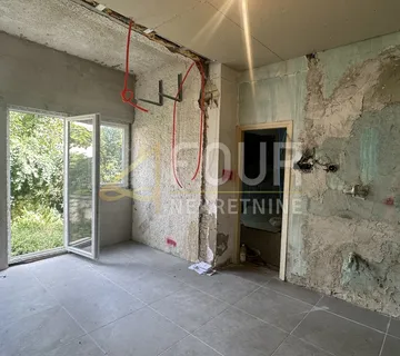 Istra, Pula - centar, 2s+db, 45.36m2, u adaptaciji