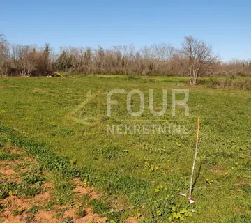 Istra, Vodnjan, poljoprivredno zemljište 391m2