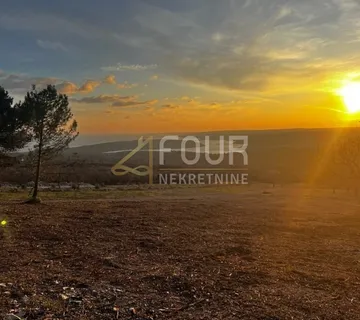 Istra, Labin - okolica, poljoprivredno zemljište 720m2