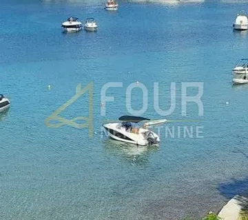 Otok Rab, Supetarska Draga, kuća s 5 apartmana, 1. red do mora - Supetarska Draga, Rab