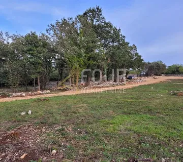 Otok Krk, Šilo, poljoprivredno zemljište 217m2 - Šilo, Dobrinj
