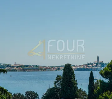 Istra, Rovinj, luksuzni dvoetažni penthouse, garaža, 100m od mora i plaže