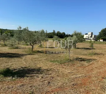 Istra, Poreč, zemljište 5.716 m2 - cover
