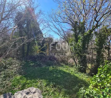 Kraljevica, građevinsko zemljište 1.219m2