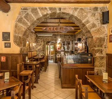Opatija, Ika, villa - prvi red do mora, turističko-poslovne namjene - Ika, Opatija