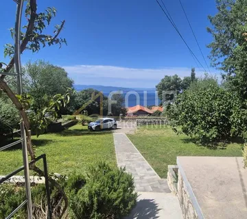 Kostrena, samostojeća kuća s okućnicom, pogled na more - Rožmanići, Kostrena