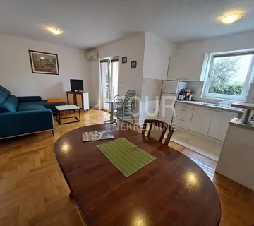 Otok Krk, Malinska, 61m2, 2s+db, terasa, okućnica - cover